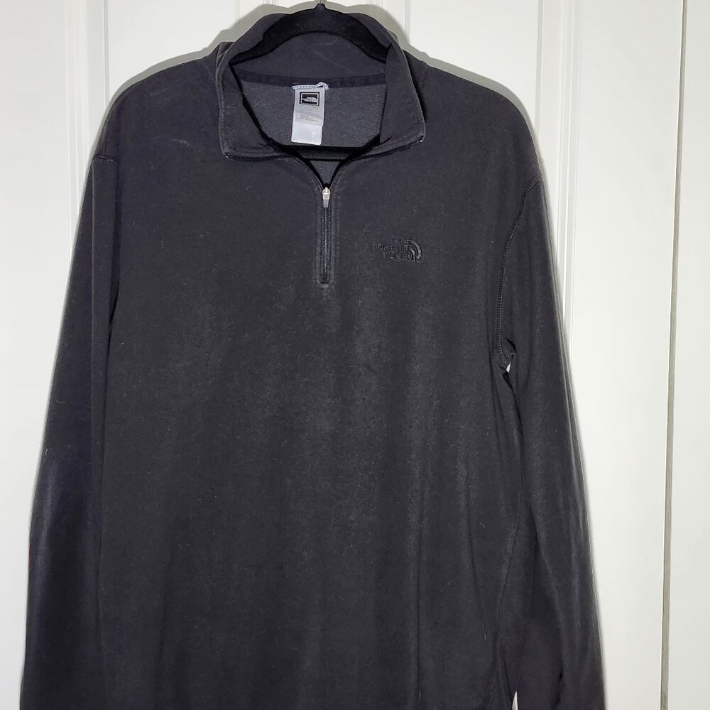 Men's North Face Quarter-zip - Size Large